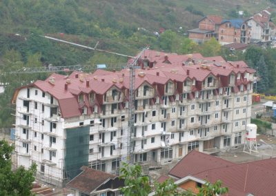 Stambena zgrada | Imitacija crijepa lim krov